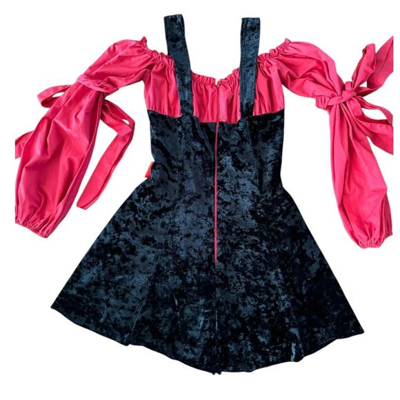 Leg Avenue Women's Vixen Pirate Wench Costume black and red size medium - Picture 5 of 12